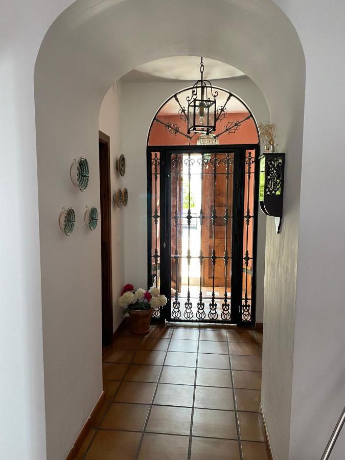 Casa Rural Mirador Del Castillo อัลโมโดวาร์ เดล ริโอ ภายนอก รูปภาพ